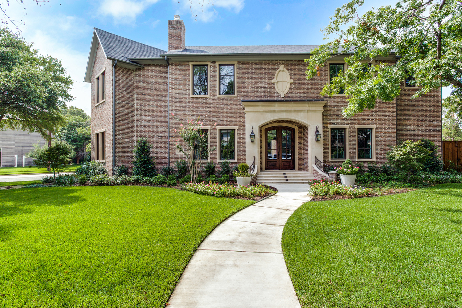 3415 Lindenwood